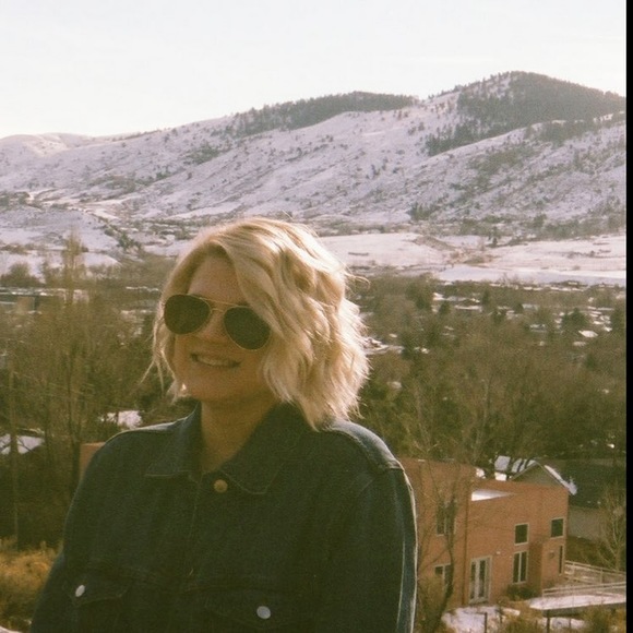 Meet the Posher Other - Meet your Posher, Amy